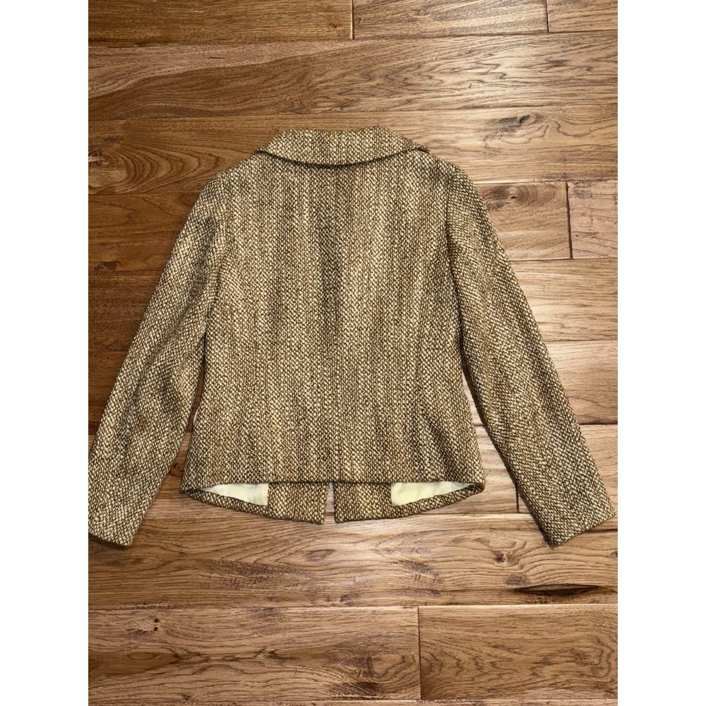 Brooks Brothers Boucle Tweed Jacket Beige Cream Italian Fabric Women's Size 2 - Picture 9 of 9